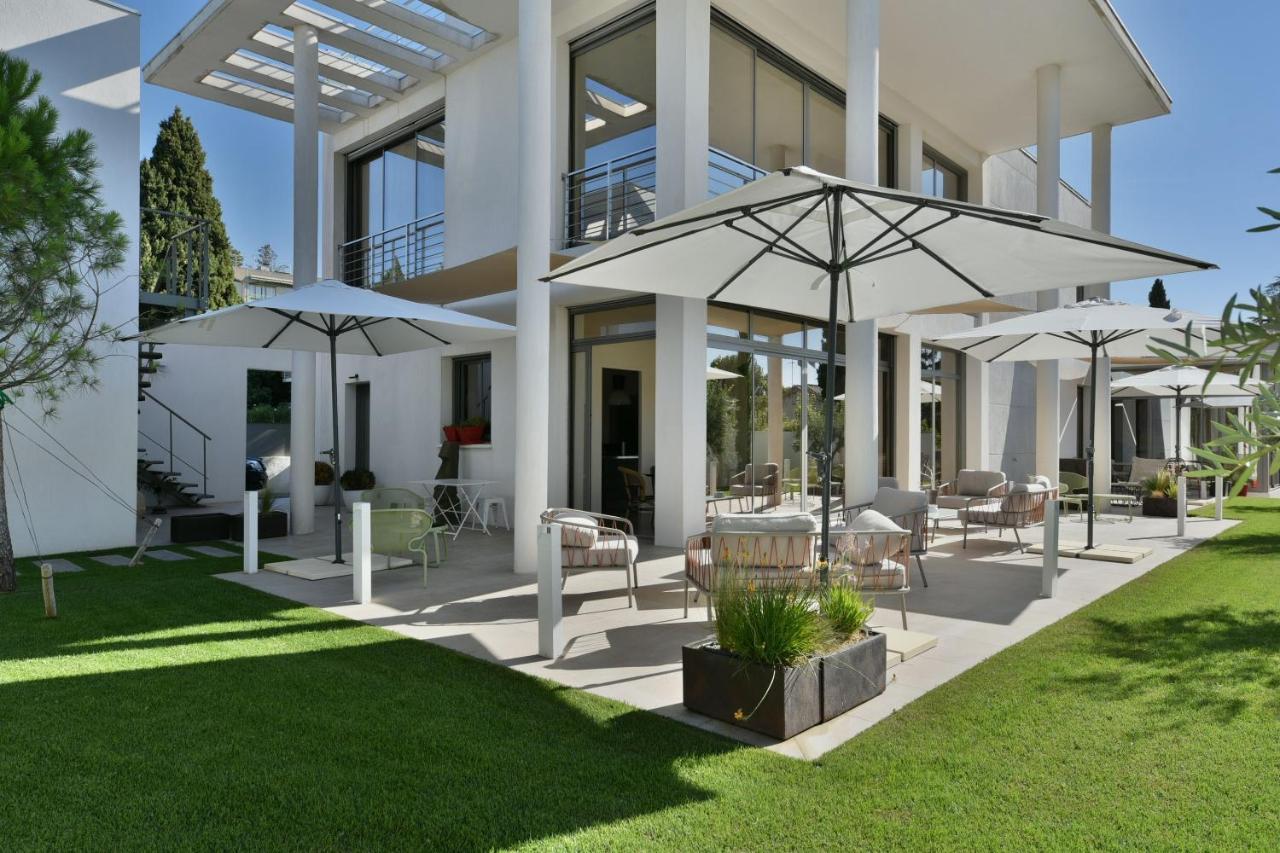 Monte Alta Salon-de-Provence Exterior foto